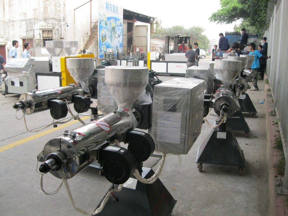 Plastic Auxiliary Extruder Machine Manufacturing Plant PIPE Machinery Repair Shops Profile Sheet Pet PVC Filament Wire PC Retail